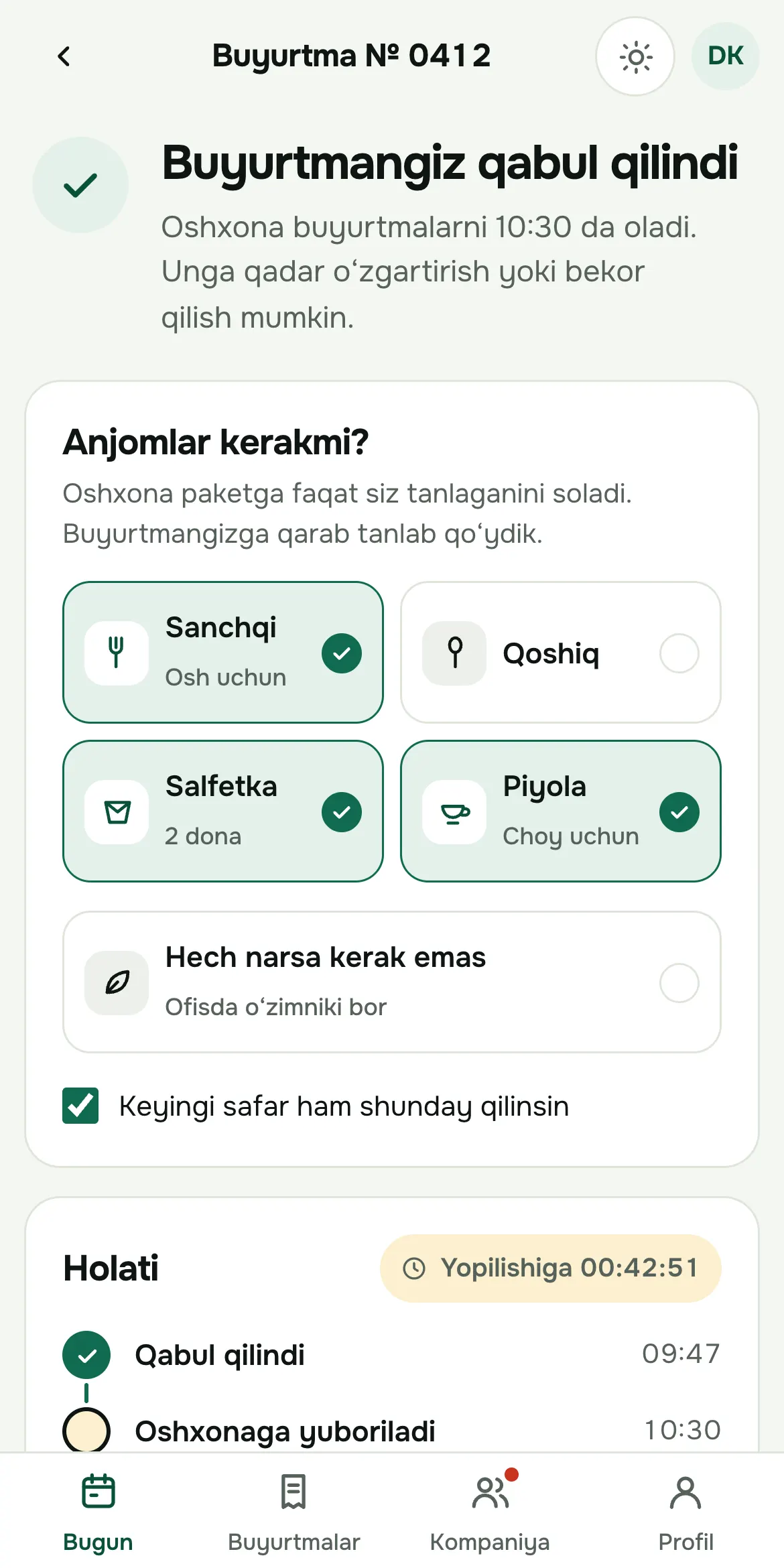 Xodim ekrani Telegramda: buyurtma qabul qilindi, anjomlar tanlangan
